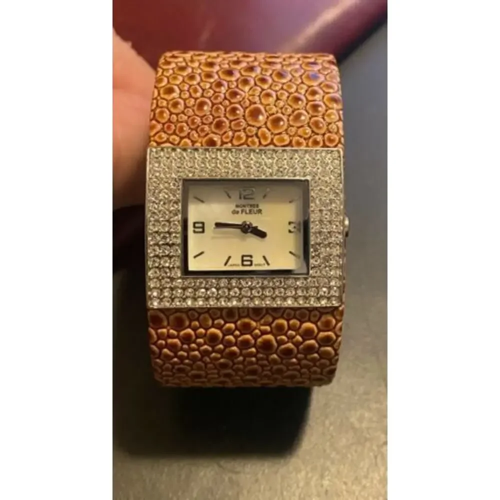 Women's Montres de Fleur Watch, Bangle Bracelet with Crystal Accented Bezel